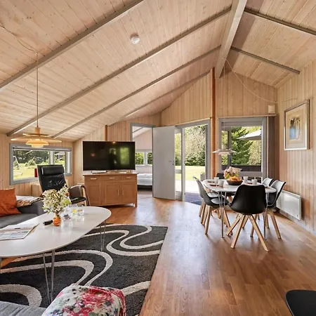 Kuisma - 11km From The Sea By Interhome Feriehus